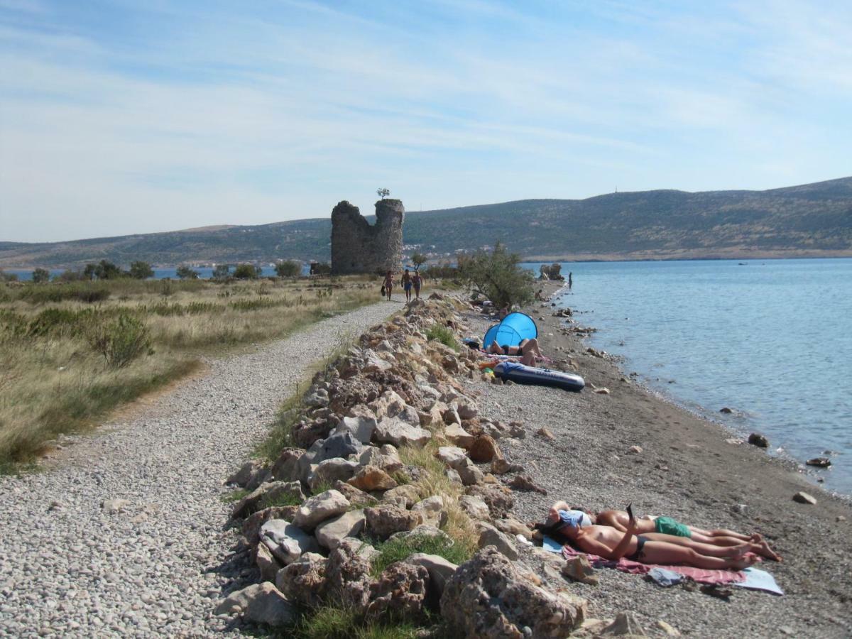 Apartments La Bombonera Starigrad Paklenica Exterior foto